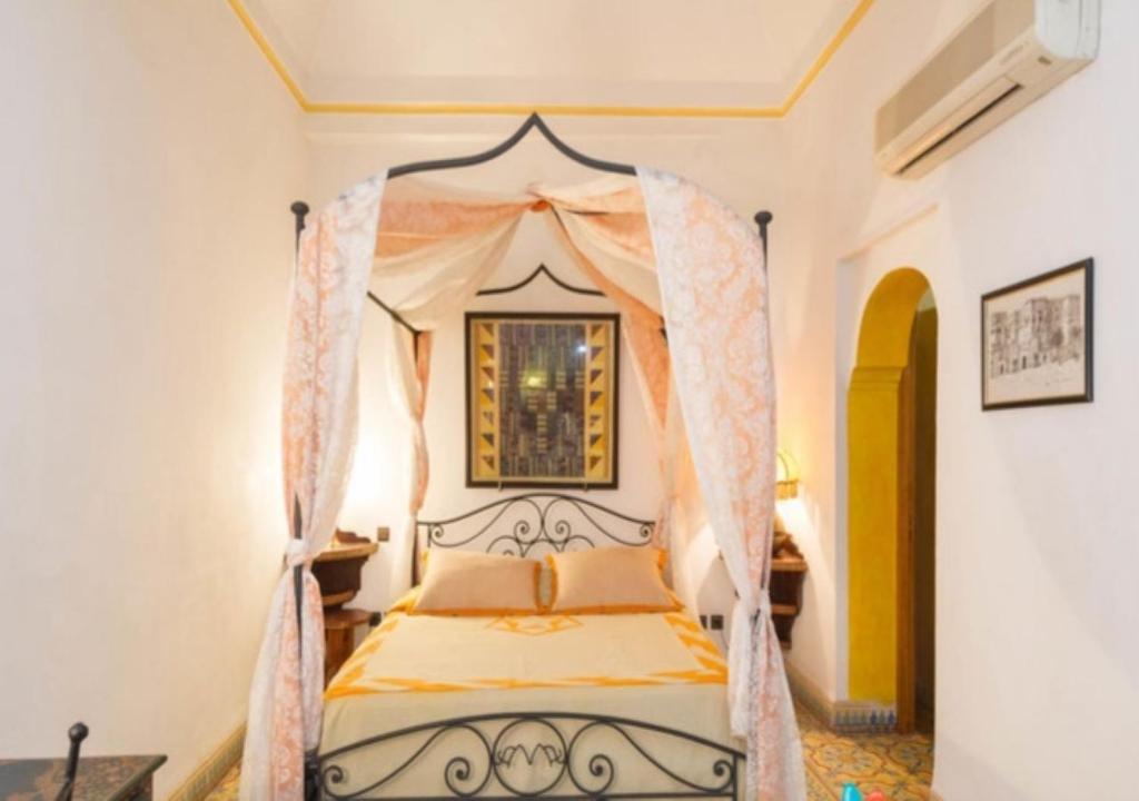 hotel riad maison arabo andalouse marrakech